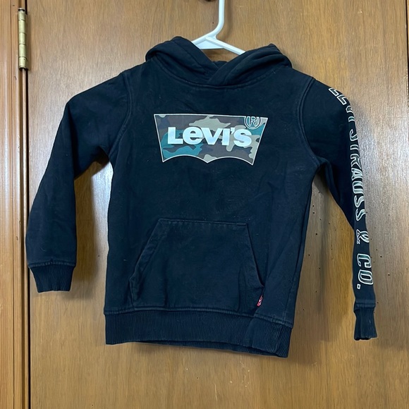 Levi's Other - Levi’s Hoodie